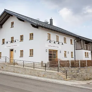 - Fuchs Hotel
